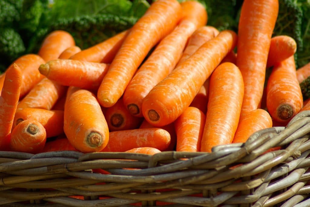 carrots are an amazing high fiber weight loss grocery list item