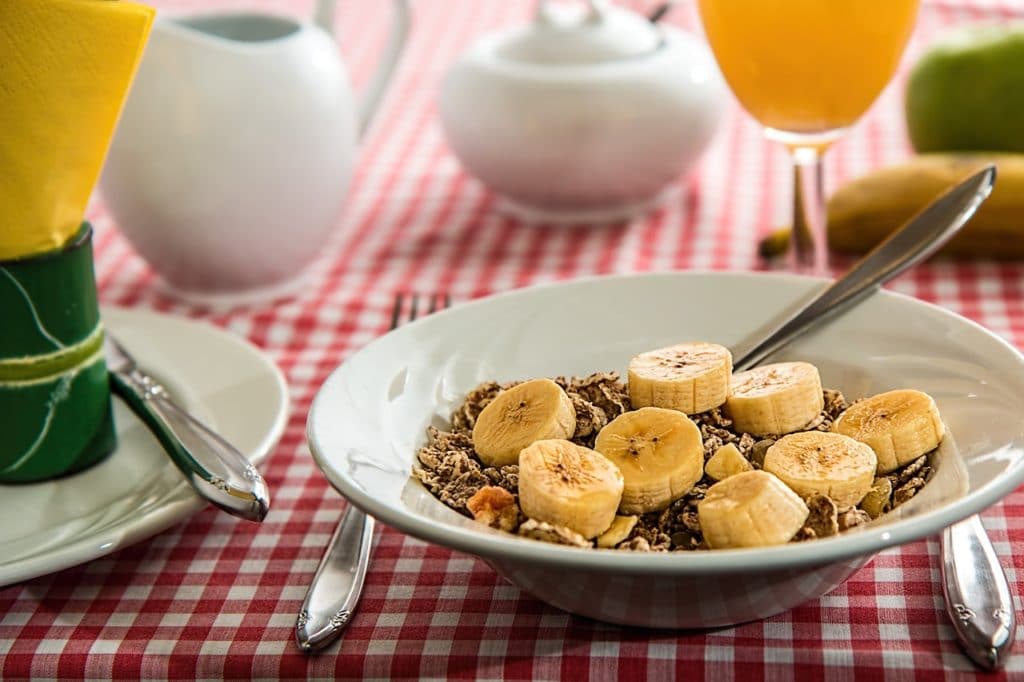having to eat breakfast to lose weight is a myth