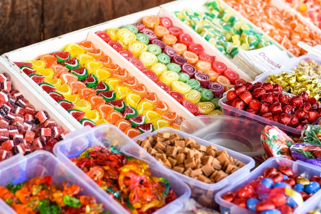 surprisingly the healthiest way to eat can include sugar in moderation