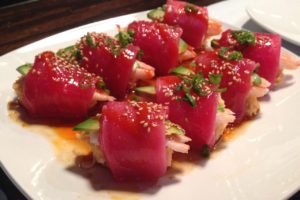 One of the best high protein sushi roll you can eat it is the tuna roll