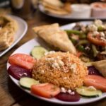 9 Best Low-Calorie Greek Food Options